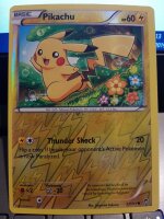 Pokemon Pikachu 27/111 - Fliegende Fäuste -Reverse...